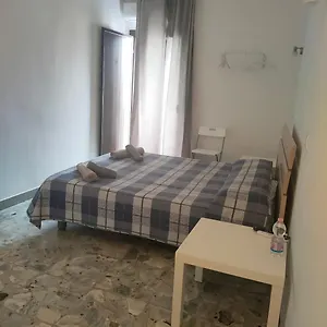 Airport Bagno Privato In Nocleg ze śniadaniem